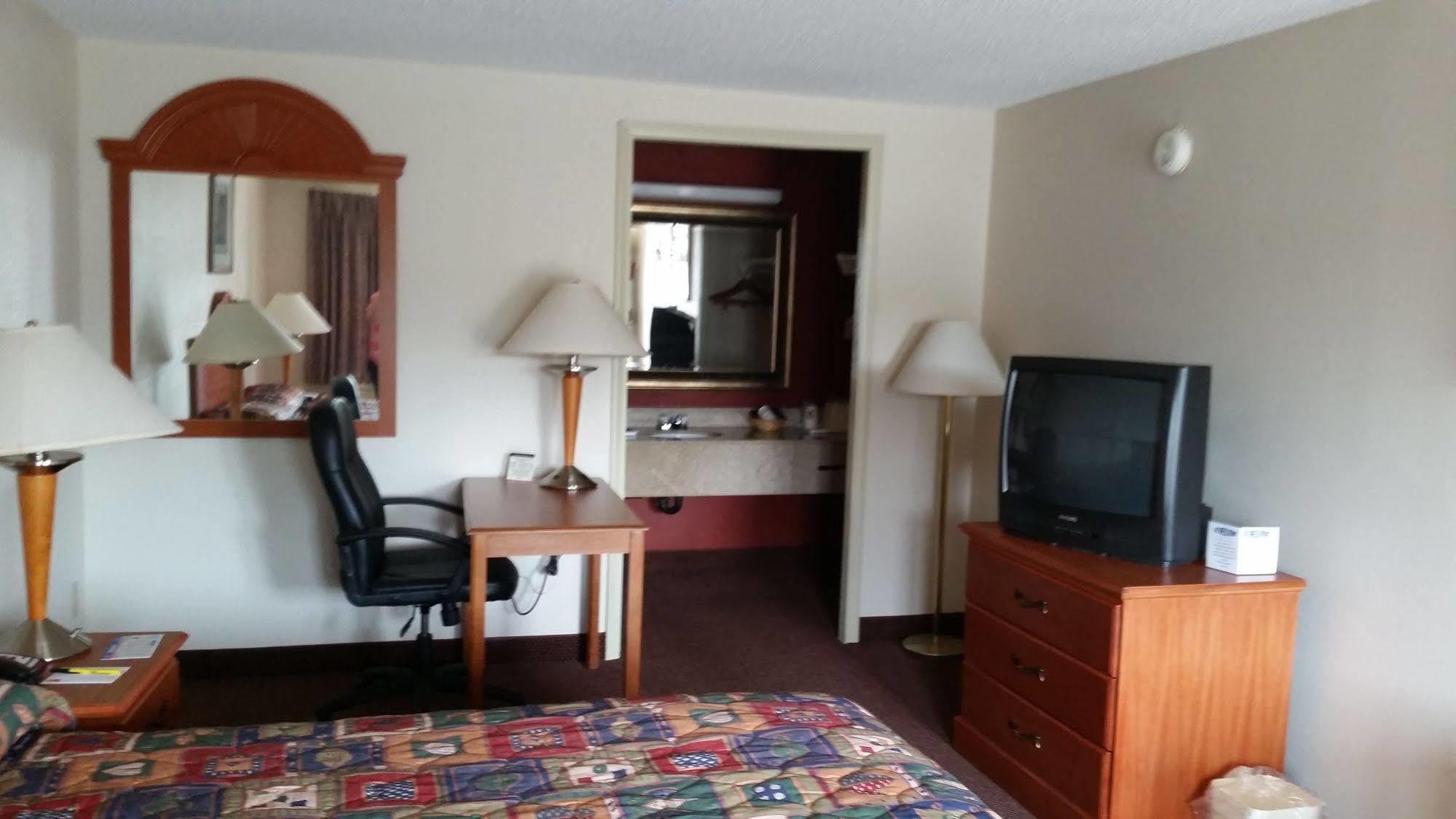 Mayfield Inn Clarion Dış mekan fotoğraf